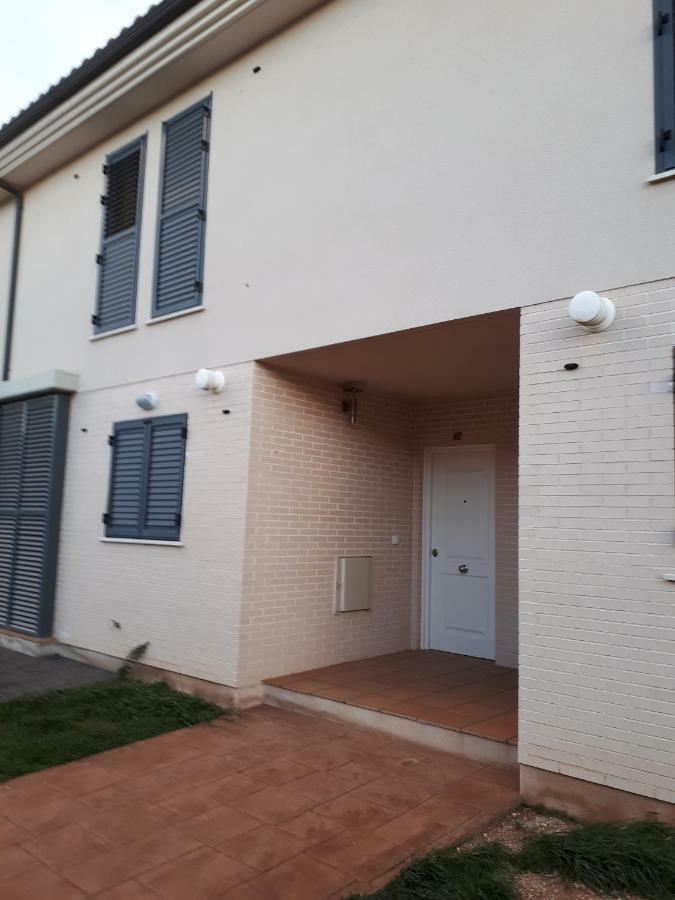 Chalet Adosado 3 Dormitorios San Jorge  Ngoại thất bức ảnh